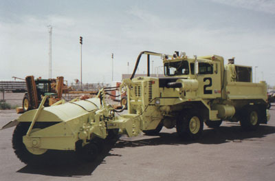 Dump truck runway sweeper broom